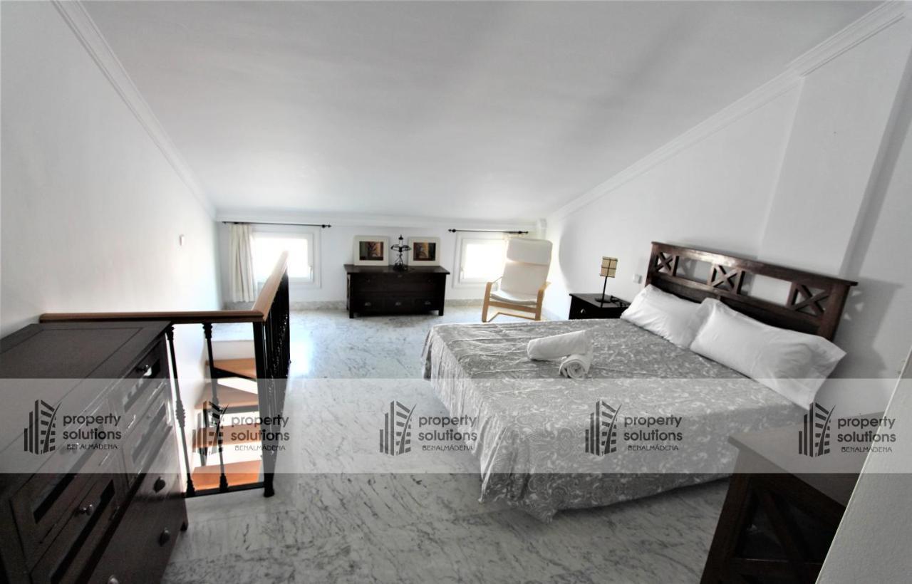 Playa 1º Linea Playa- Apartamento Duplex En Pleno Corazon De La Carihuela توريمولينوس المظهر الخارجي الصورة