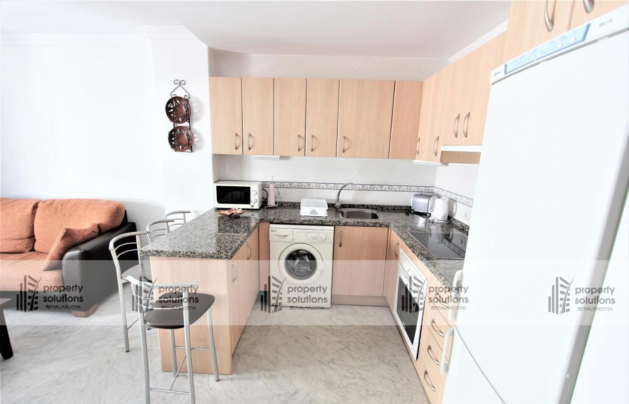 Playa 1º Linea Playa- Apartamento Duplex En Pleno Corazon De La Carihuela توريمولينوس المظهر الخارجي الصورة