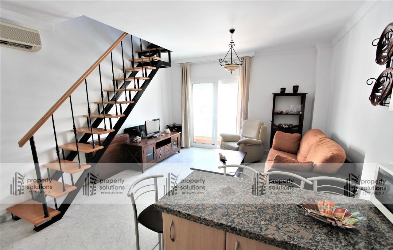 Playa 1º Linea Playa- Apartamento Duplex En Pleno Corazon De La Carihuela توريمولينوس المظهر الخارجي الصورة