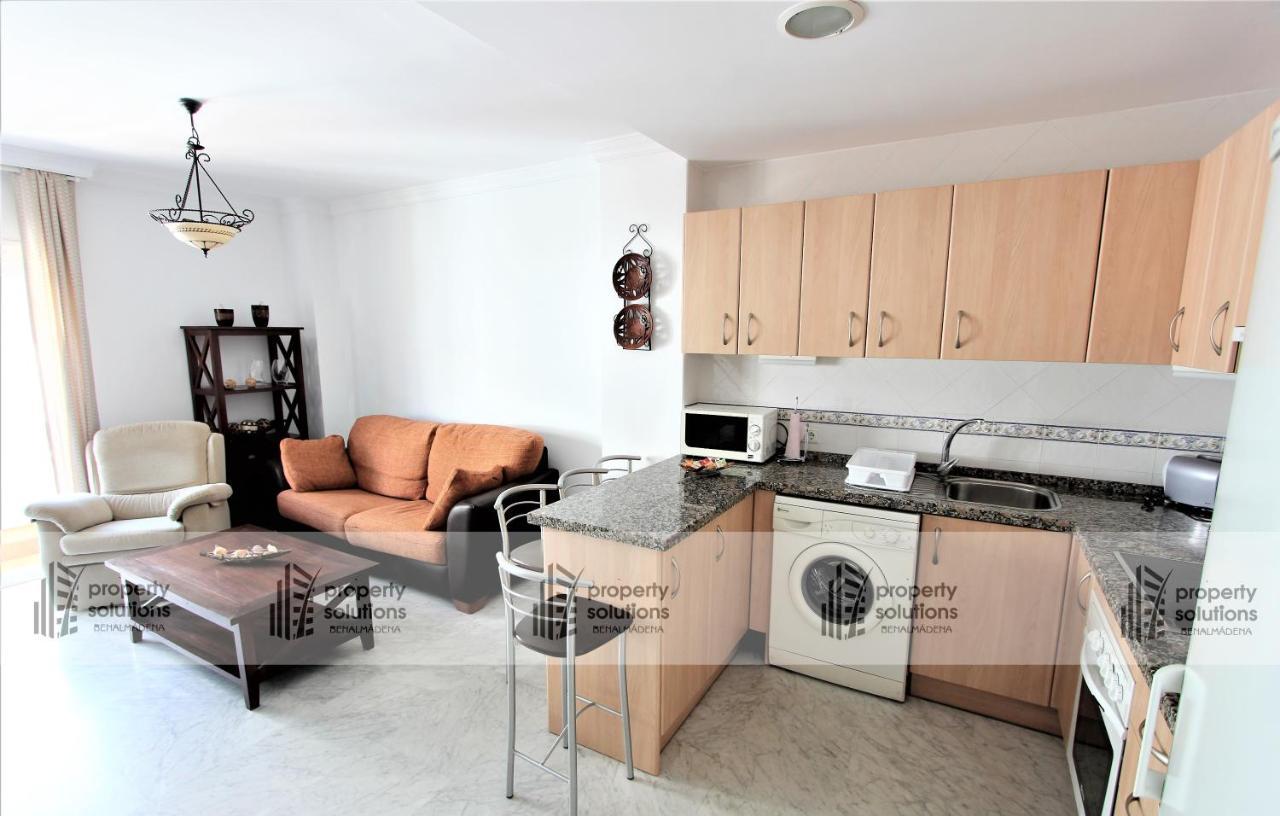 Playa 1º Linea Playa- Apartamento Duplex En Pleno Corazon De La Carihuela توريمولينوس المظهر الخارجي الصورة